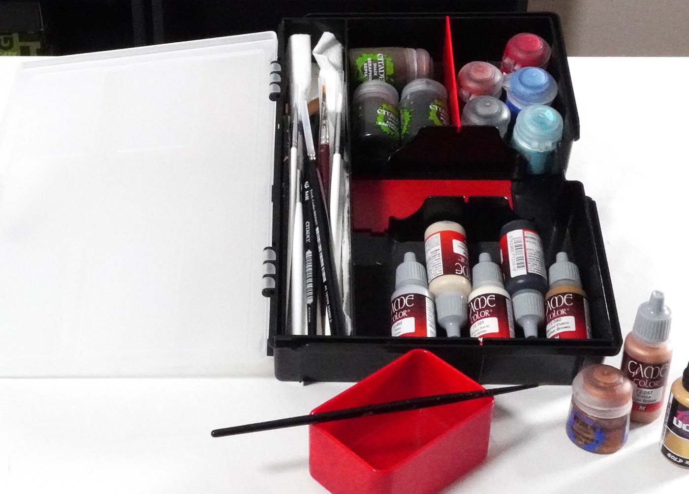 Paints and brushes in Prime X4