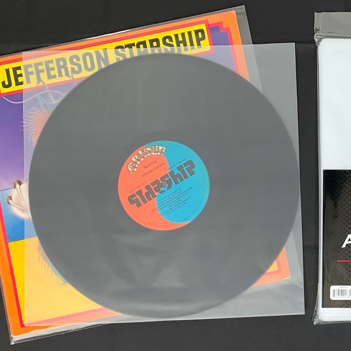 sdroceRyaM 50pcs 12 Inches Vinyl Record Inner Sleeves Anti Static Plastic Round Bottom Protective Sleeves for LP Vinyl Record, Translucent