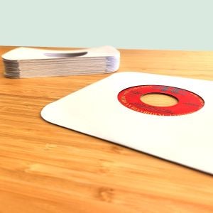 7 Inch Record Paper Inner Sleeves - Round Corners - With Hole - White